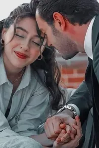 يقين الزين