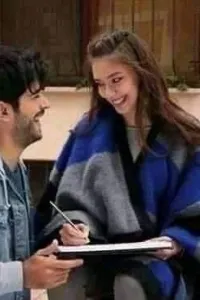 عشقته فجرحني