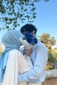 لقاء خط بمشرط وقلم