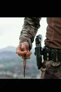 عشق النقيب
