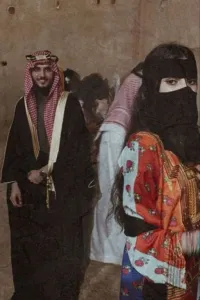 من حضرتك عشان قلبي تذله